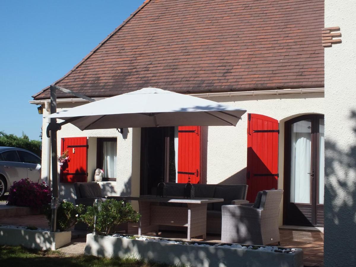 Country B&B Saint-Pierre-d'Eyraud エクステリア 写真